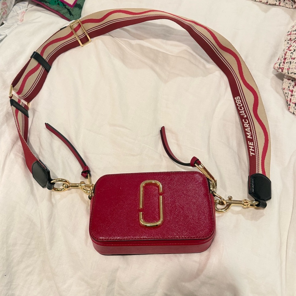 Marc Jacobs Scarlet Crossbody Bag with Gold Accents
